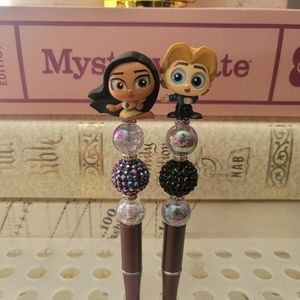 DISNEY DOORABLES Set of 2 Beaded Pens Pocahontas Princess John Smith Prince